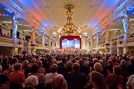 Bild "1. Philharmonisches Konzert - Verbotene Liebe"